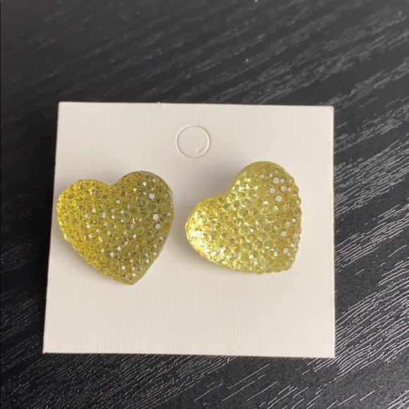 Jewelry - Heart Yellow Stone Earring